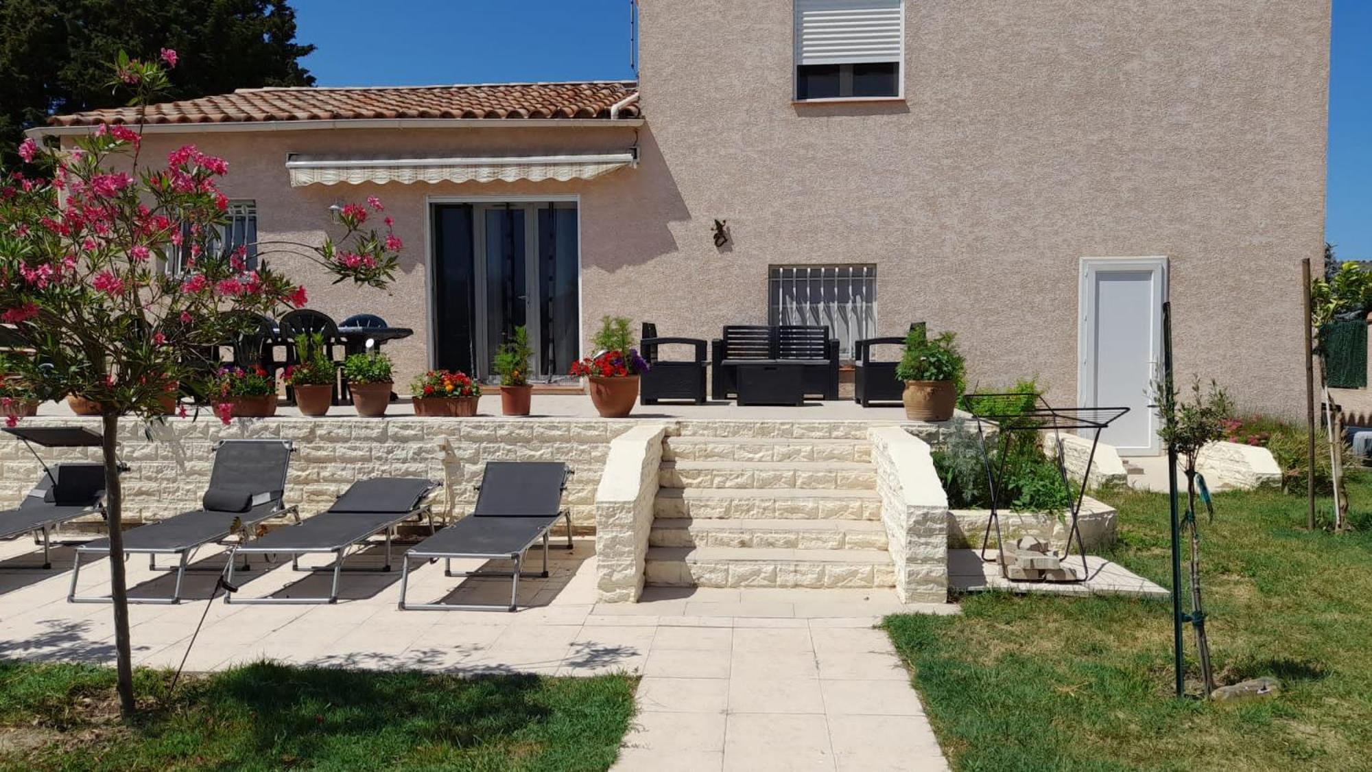 Villa Avec Plage A Pied Et Grande Piscine Sainte-Marie-la-Mer Exterior photo